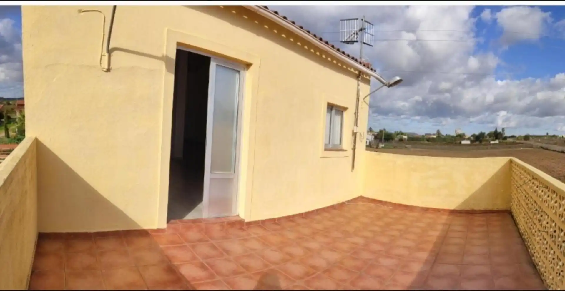Finca rústica en venta en Calle Santa Lucía, 8, Centro Terraza de Finca rústica en venta en Mérida con Terraza, Trastero y Piscina