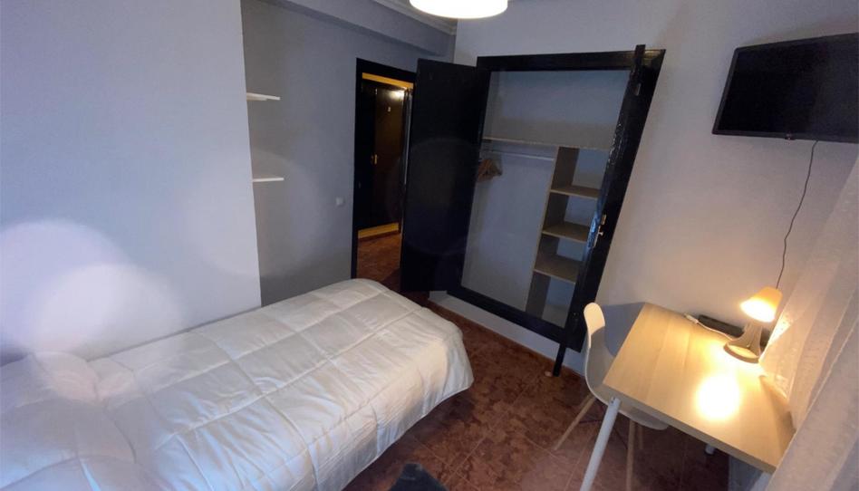 Photo 1 of Flat to share in Calle Chile, 4, Arturo Eyries, Valladolid