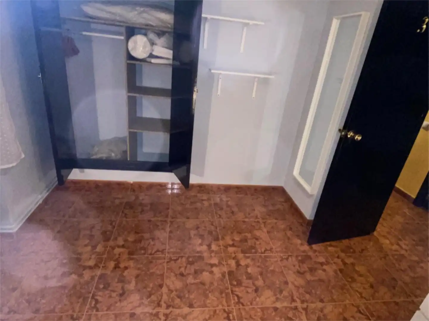 Room in Calle Chile, 4, Arturo Eyries Bedroom of Flat for share in Valladolid with Heating and Furnished