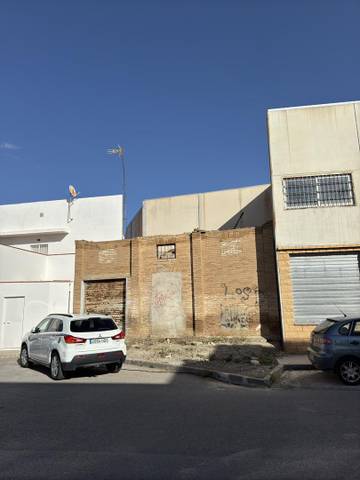 Terreno en Venta en Calle Huelva, 25 en Las Flores - Huerta