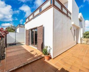 Vista exterior de Casa o xalet en venda en San Bartolomé amb Terrassa