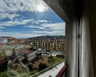 Exterior view of Flat for sale in Pontevedra Capital   with Heating, Parquet flooring and Storage room