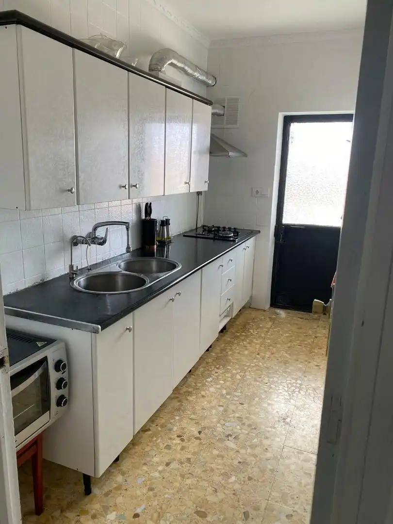 Cuina de Casa adosada en venda en Villagonzalo amb Aire condicionat, Calefacció i Jardí privat
