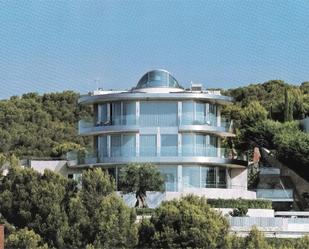 Exterior view of House or chalet for sale in Sitges