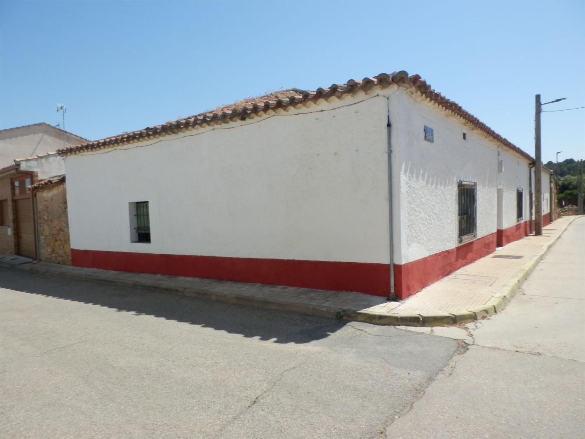 Exterior view of House or chalet for sale in Aldeatejada