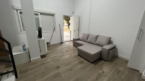 Foto 2 de Pis en venda a Calle Daniel Defoe, 32, Cortijo Alto, Málaga