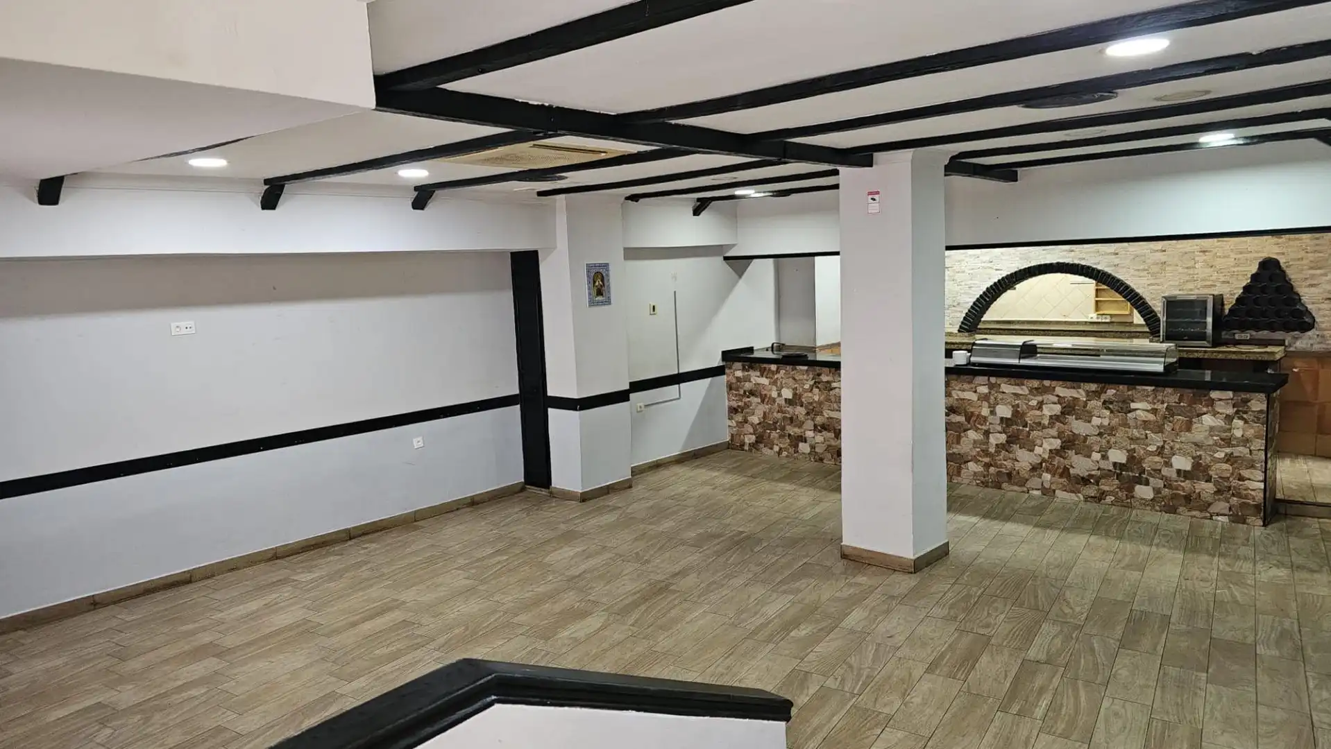 Local en venta en Ceuta con Aire acondicionado y Calefacción
