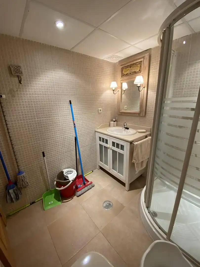 Baño de Dúplex en venta en Candeleda con Aire acondicionado, Calefacción y Terraza