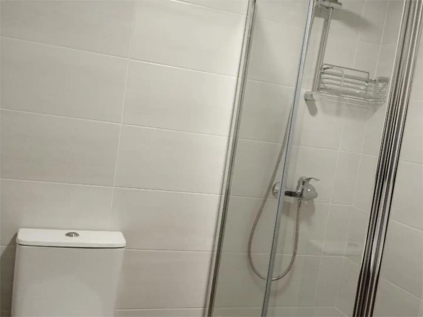 Habitación en Calle Mateos, 31, El Carmen Baño de Piso para compartir en Murcia con Aire acondicionado, Calefacción y Amueblado
