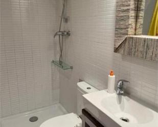 Bathroom of Flat to rent in  Tarragona Capital  with Terrace