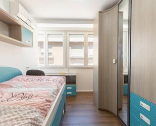 Bedroom of Flat to share in  Granada Capital  with Air Conditioner, Heating and Parquet flooring