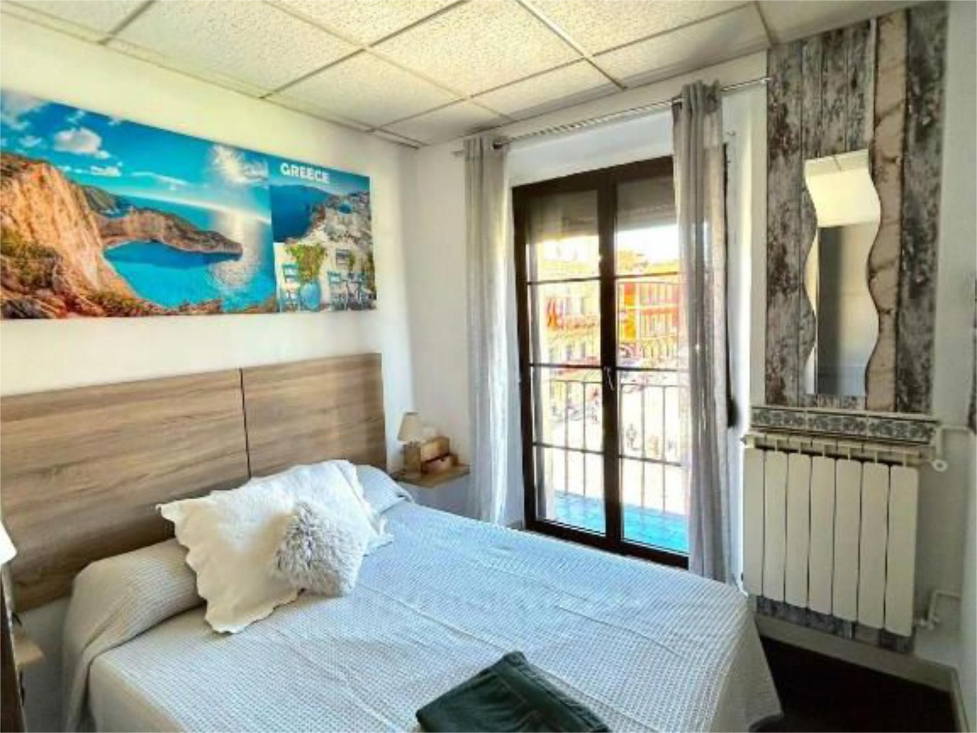 Bedroom of Flat to share in León Capital   with Heating, Furnished and Balcony