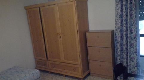 Foto 5 de Pis per a compartir a Calle Vázquez Aroca, 20, Ciudad Jardín - Zoco,  Córdoba Capital