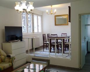 Dining room of Flat for sale in  Madrid Capital  with Heating and Furnished