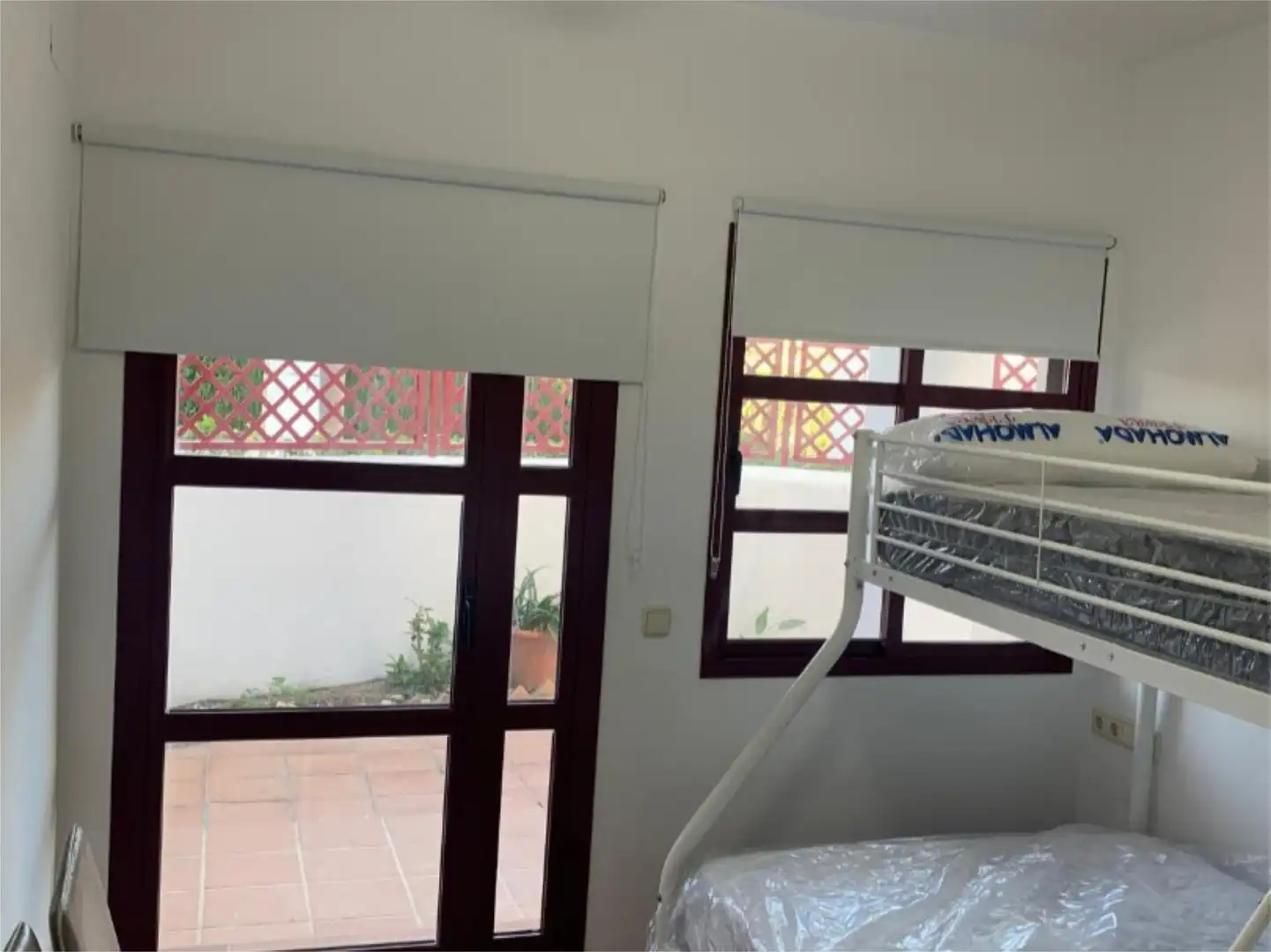 Flat for rent in Calle Rector José Vida Soria, 2, Playa de Granada Flat for rent in Calle Rector José Vida Soria, 2, Playa de Granada