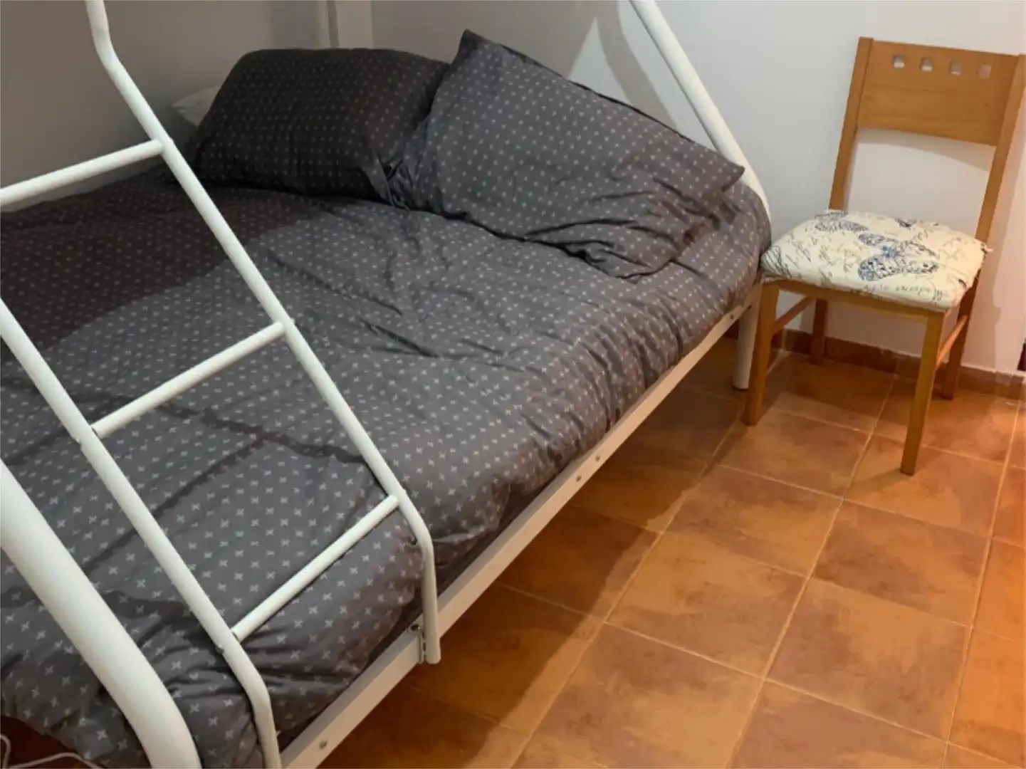 Flat for rent in Calle Rector José Vida Soria, 2, Playa de Granada Flat for rent in Calle Rector José Vida Soria, 2, Playa de Granada