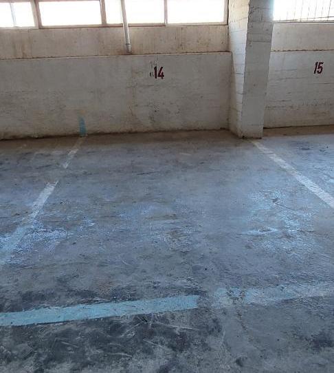 Garatge en venda a Calle Islas Azores, 34, El Puerto, Almería - imatge 1 Foto 1 de Garatge en venda a Calle Islas Azores, 34, El Puerto, Almería