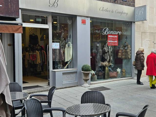 Local comercial en Venta en Calle Conde de Guadalhorce, 2 en Barrio del Centro