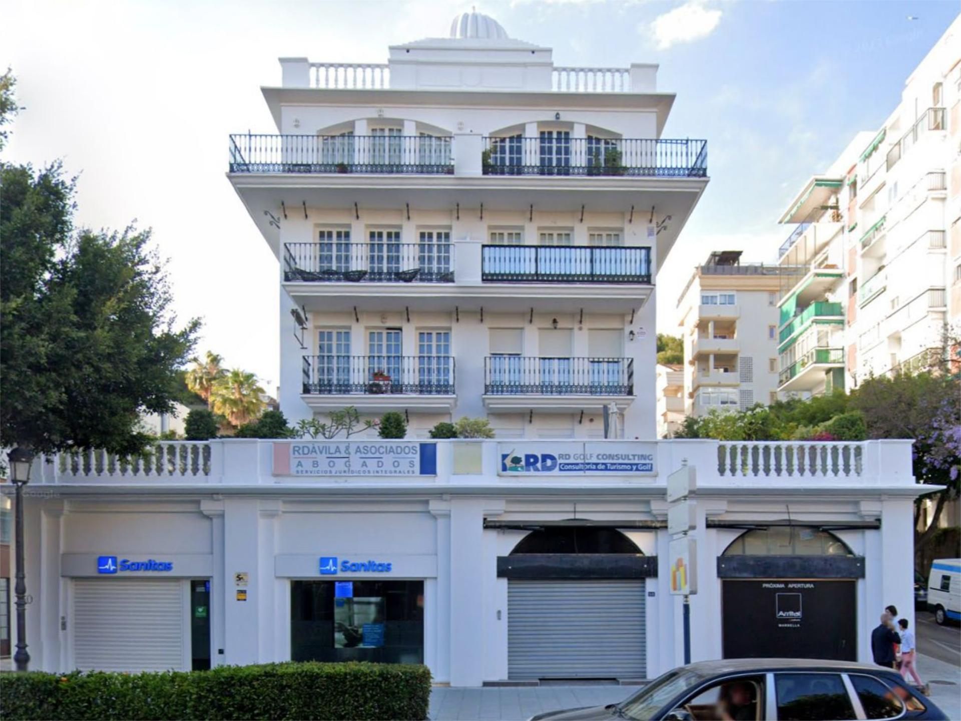 Exterior view of Flat for sale in Marbella  with Air Conditioner and Balcony