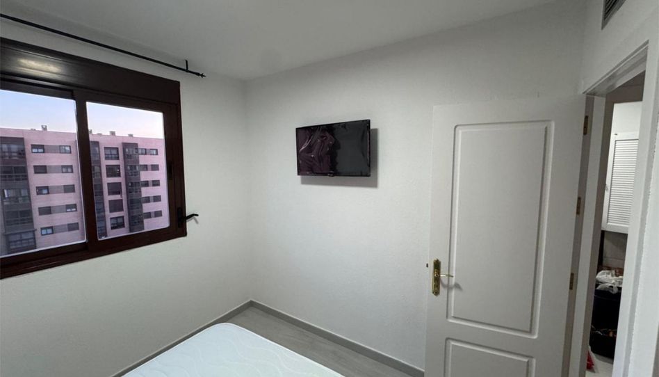 Piso de alquiler en Calle de Pirra, 44, Rejas - Imagen 4