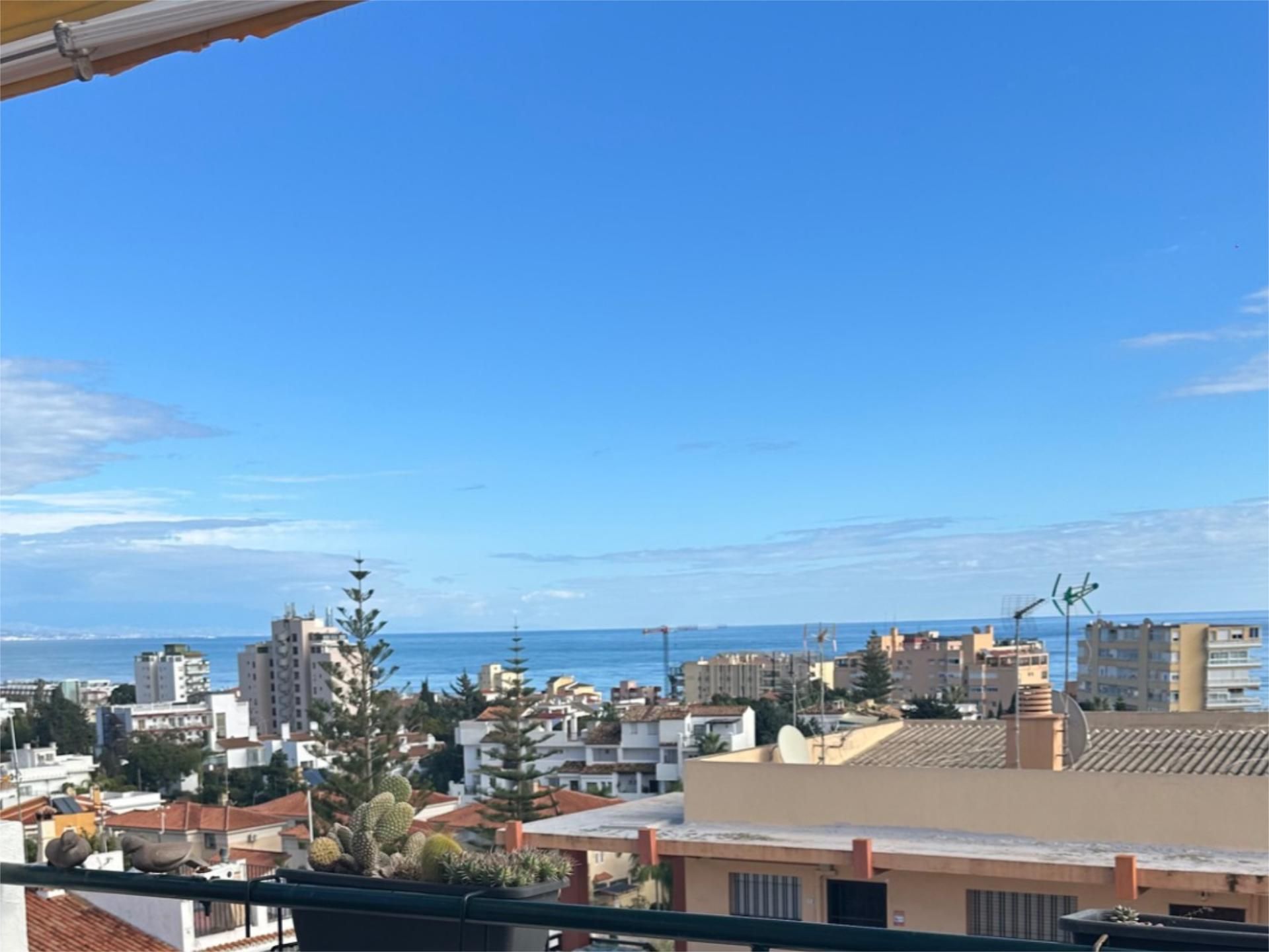 Vista exterior de Dúplex per a compartir en Torremolinos