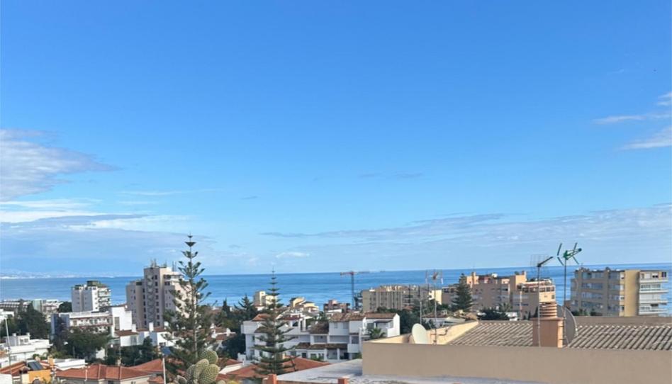 Foto 1 de Dúplex per a compartir a Calle Francisco de Quevedo, 52, Montemar, Málaga