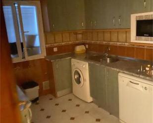 Kitchen of Flat to share in Badajoz Capital