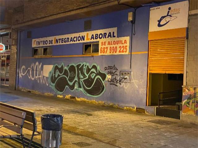 Local comercial en Venta en Calle Guillermo Schultz, 7 en La Villa - Bazuelo