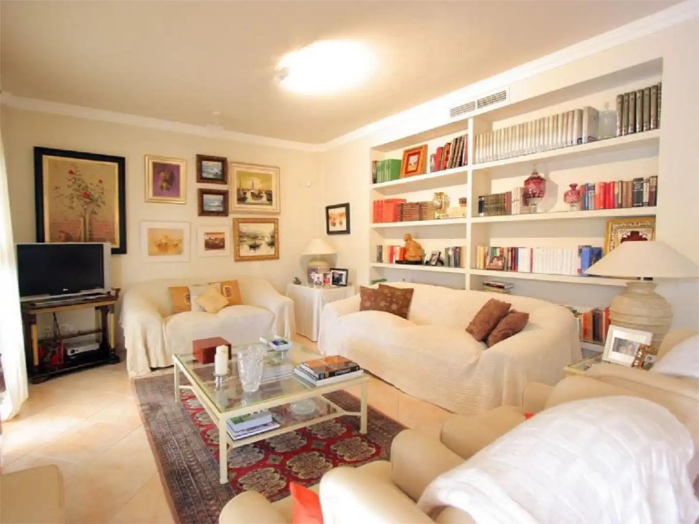 Sala de estar de Casa o chalet de alquiler en Chiclana de la Frontera con Aire acondicionado, Jardín privado y Terraza