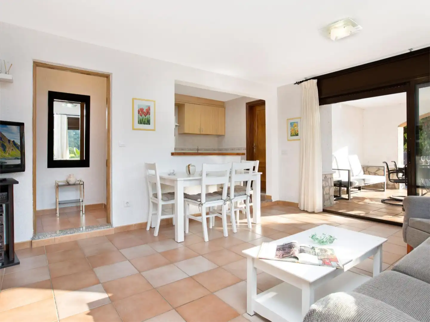 Casa o xalet en venda a Carrer de l'Alt Camp, 1, Lloret Verd - Els Pinars Menjador de Casa o xalet en venda en Lloret de Mar amb Jardí privat, Terrassa i Piscina