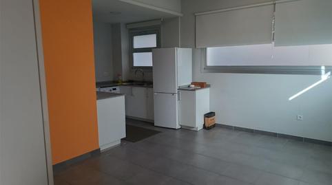 Foto 3 de Piso de alquiler en Avenida de Ramón Nieto, 130, Lavadores, Pontevedra
