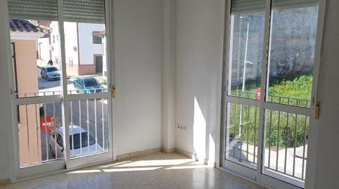 Foto 4 de Pis en venda a Calle Poeta Pablo García Baena, 46, La Carlota, Córdoba