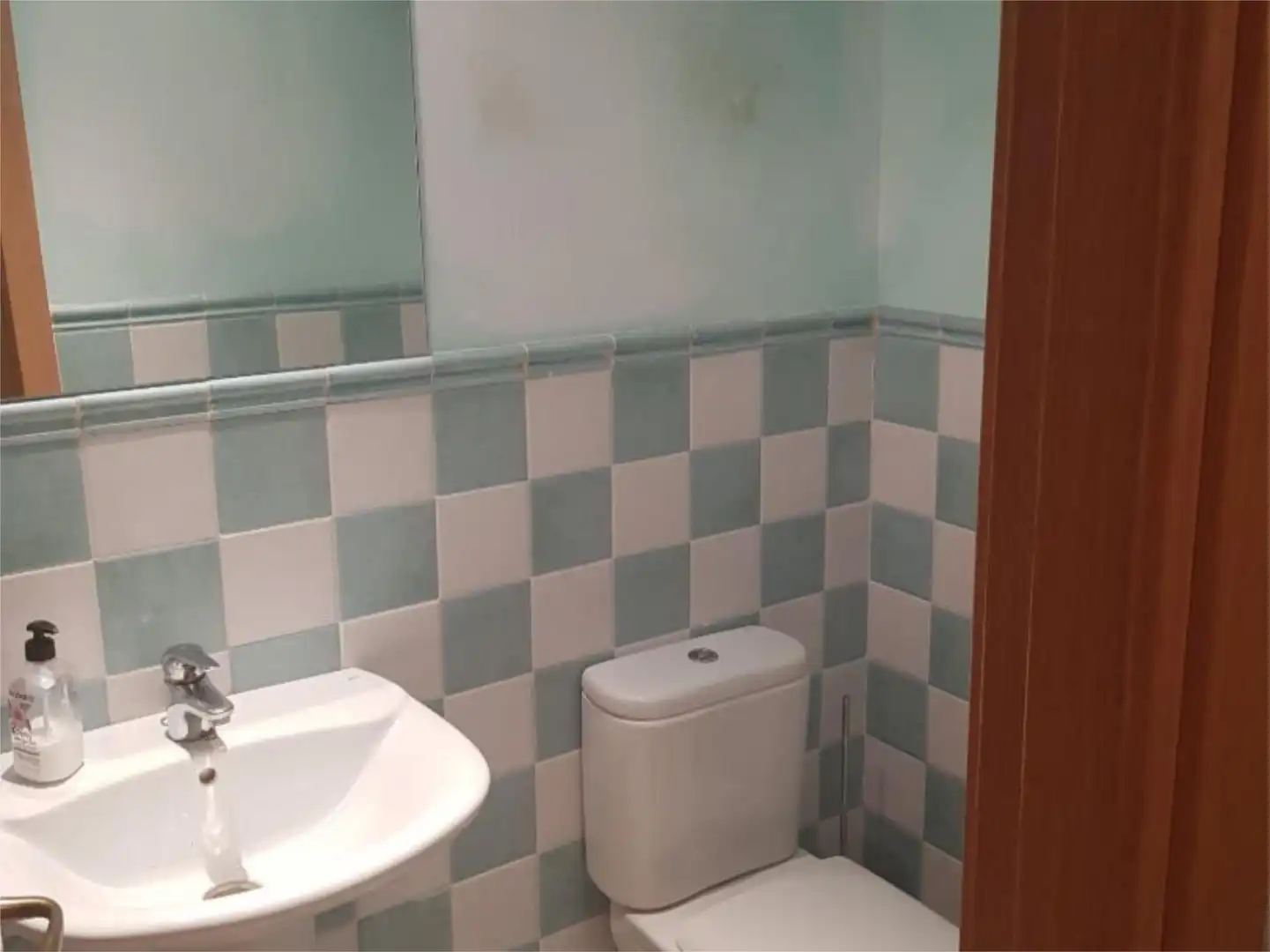 Room in Calle Francisco de Mora, 61, Zaburdón - Monte Escorial Bathroom of Flat for share in San Lorenzo de El Escorial with Private garden, Parquet flooring and Terrace