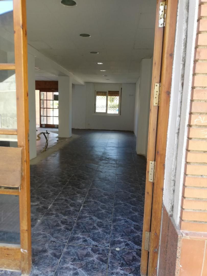 Premises to rent in El Papiol