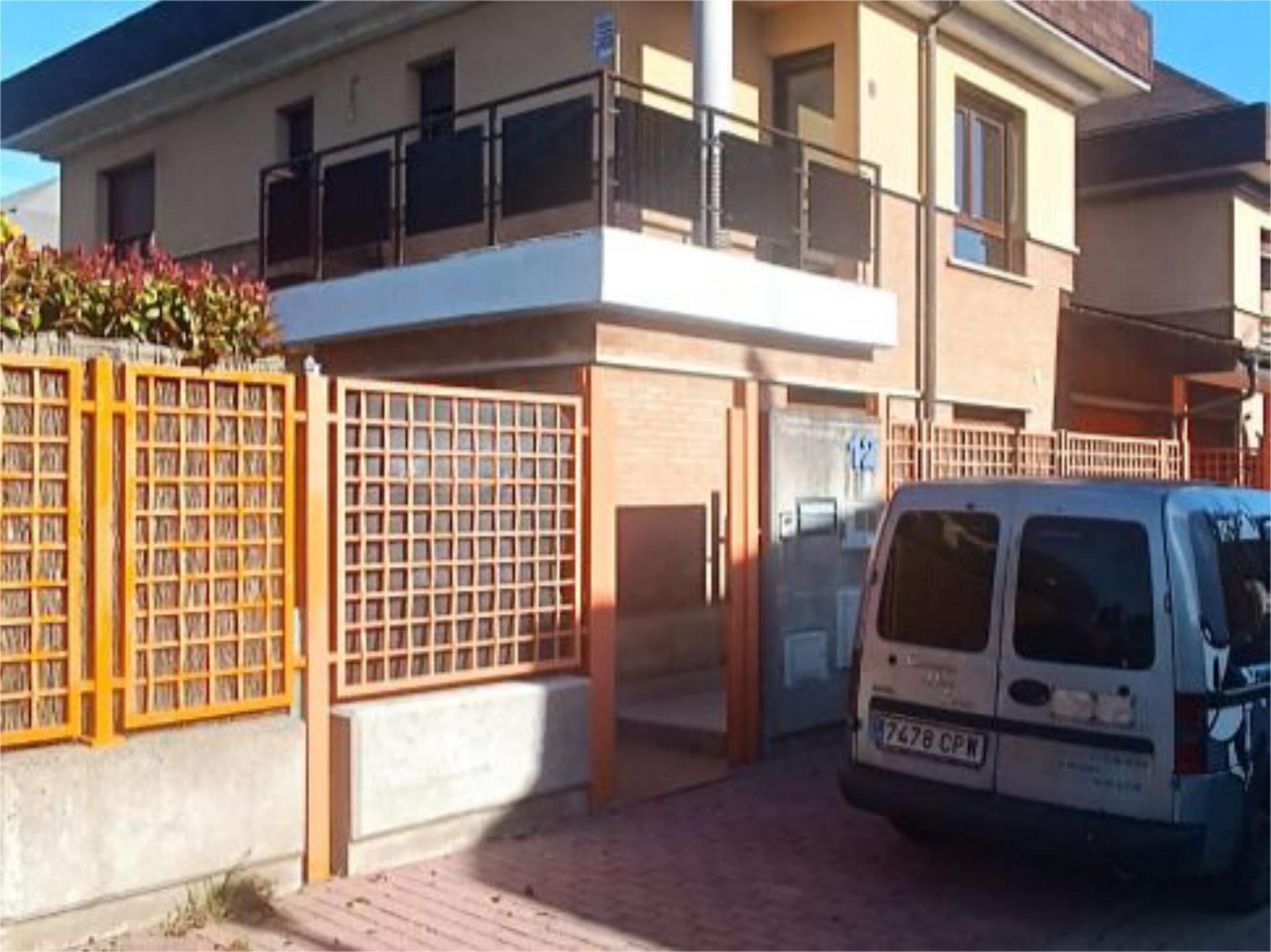 Exterior view of Flat for sale in Burgos Capital  with Air Conditioner, Terrace and Balcony