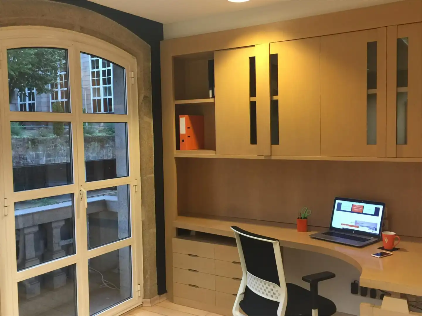 Oficina de alquiler en Ourense Capital 