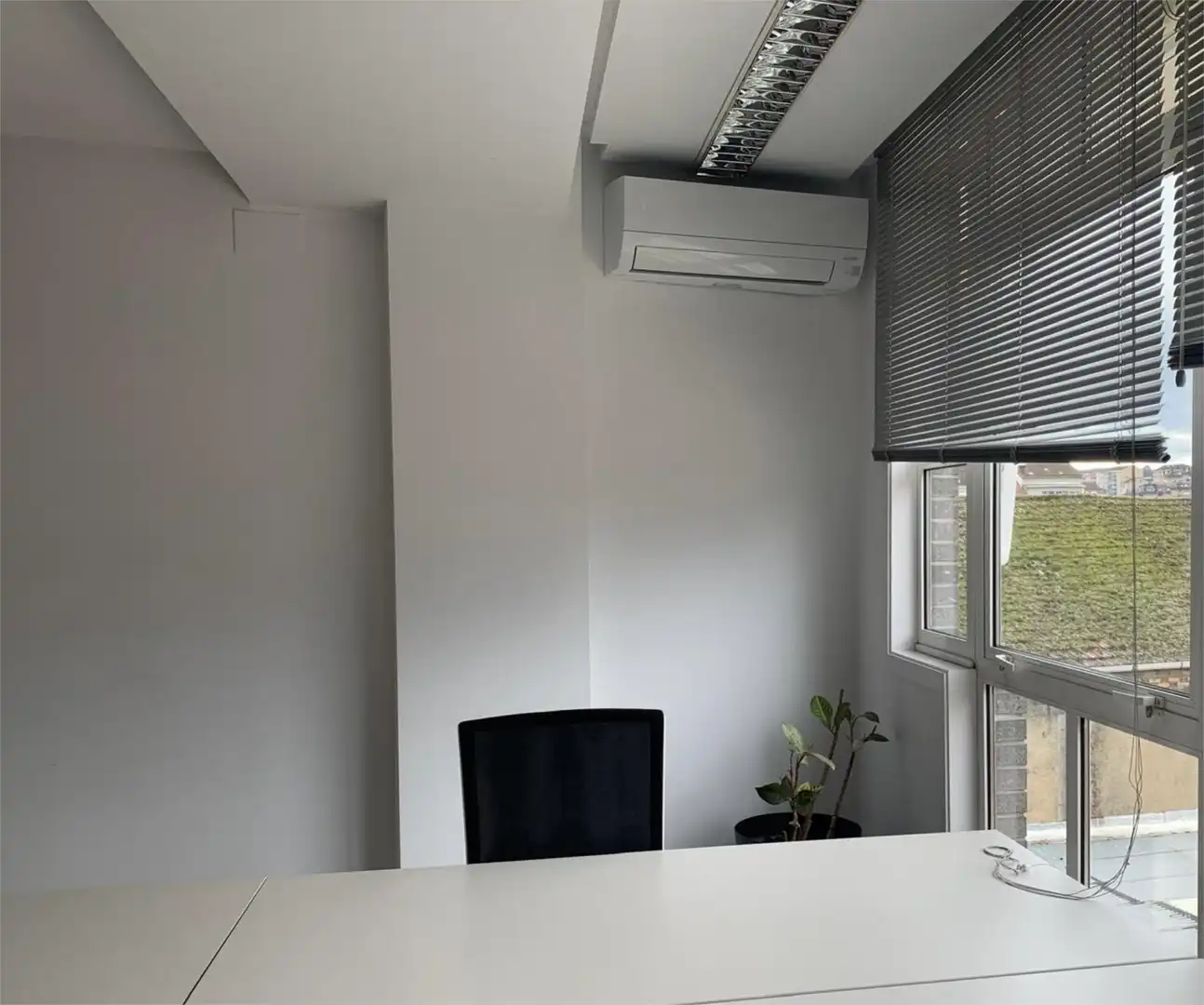 Oficina de alquiler en Ourense Capital 