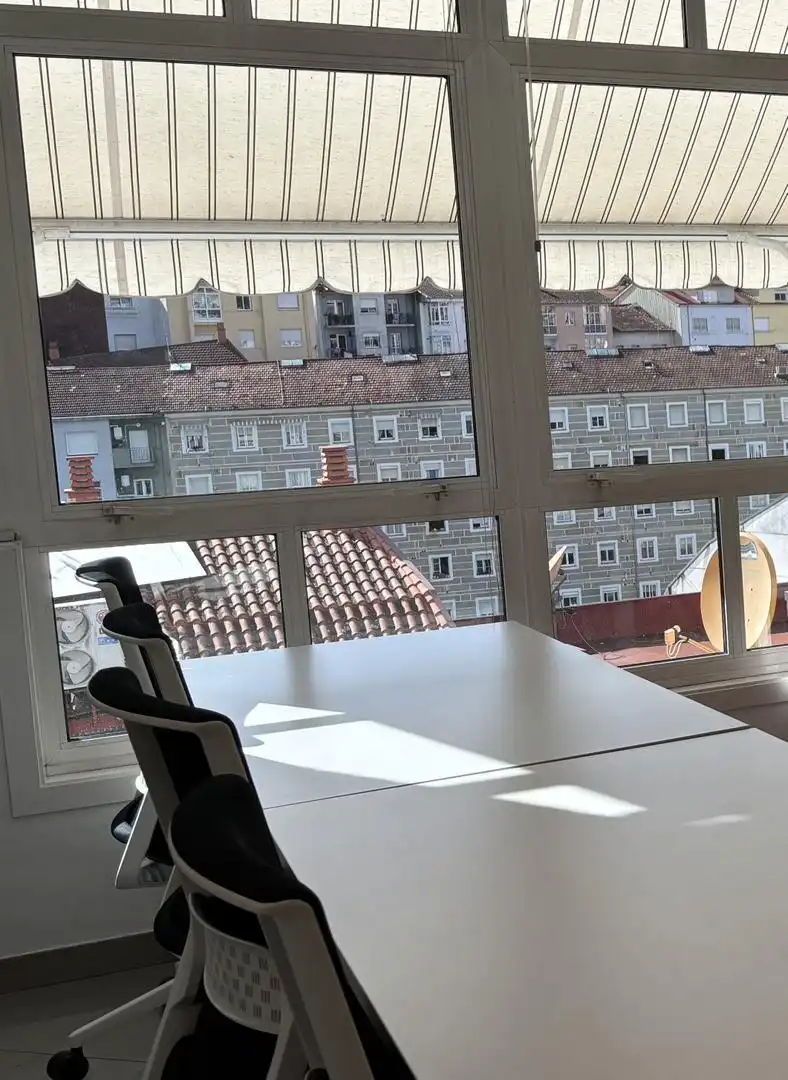 Oficina de alquiler en Ourense Capital 