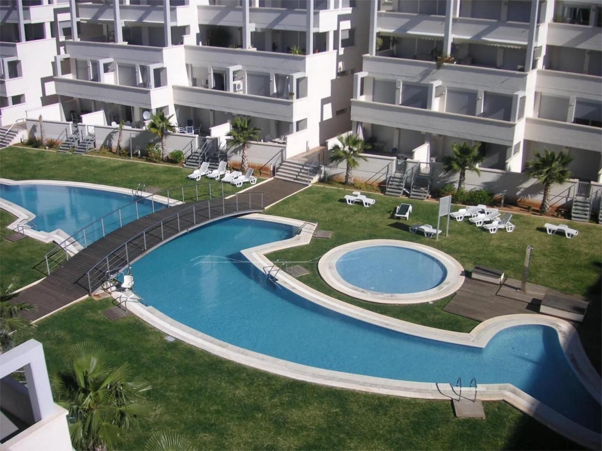 Swimming pool of Flat to rent in Dénia  with Air Conditioner, Heating and Terrace