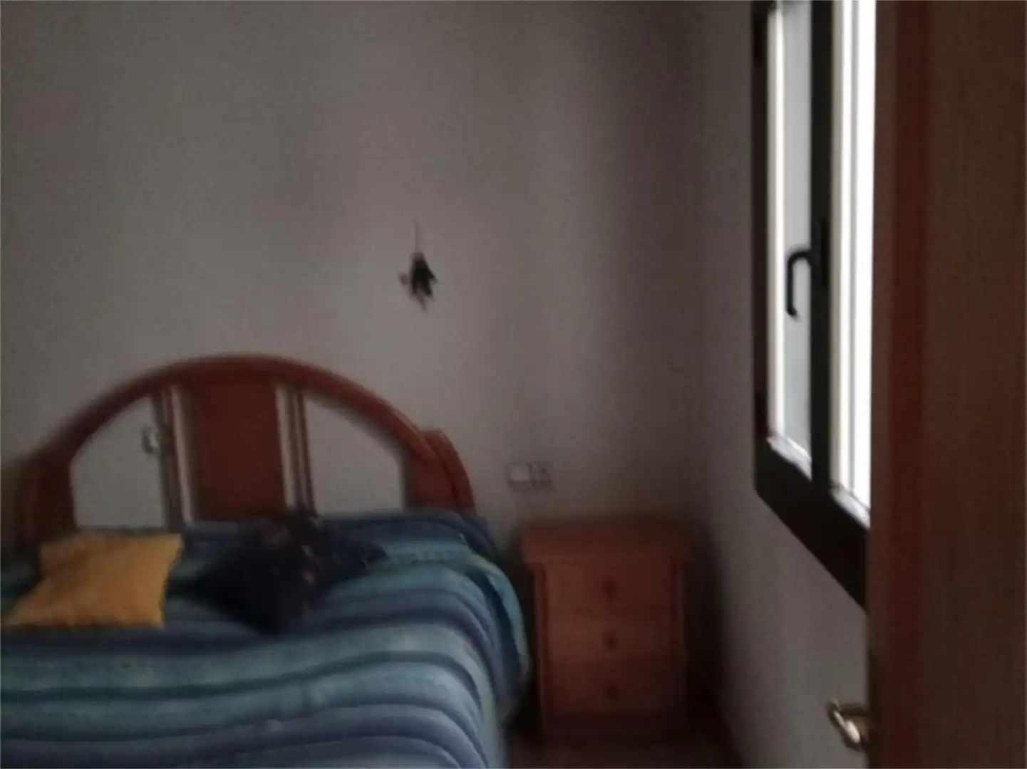 Pis en venda a Calle de Joaquín Costa, 29a, Centro Dormitori de Pis en venda en Teruel Capital amb Balcó