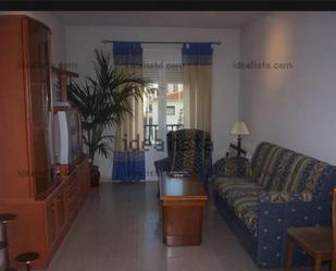 Living room of Flat for sale in El Viso de San Juan  with Terrace and Balcony