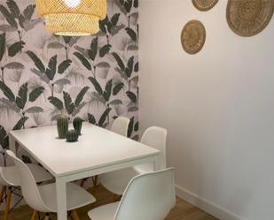 Dining room of Flat to share in Manresa  with Air Conditioner, Heating and Parquet flooring