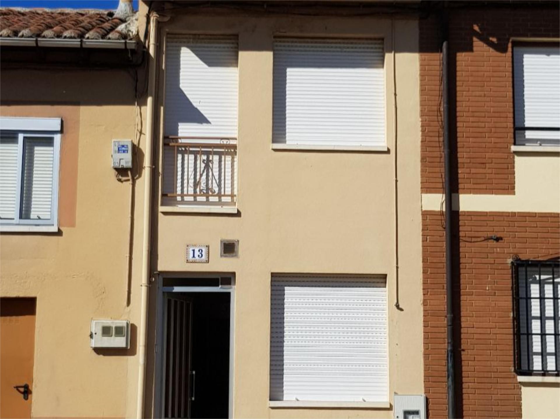 Exterior view of Flat for sale in Mansilla de las Mulas  with Terrace