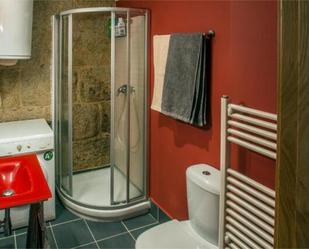 Bathroom of Apartment to rent in Vigo   with Heating and Furnished