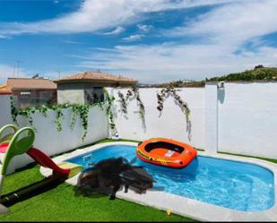 Piscina de Casa adosada en venda en Málaga Capital amb Calefacció, Jardí privat i Terrassa