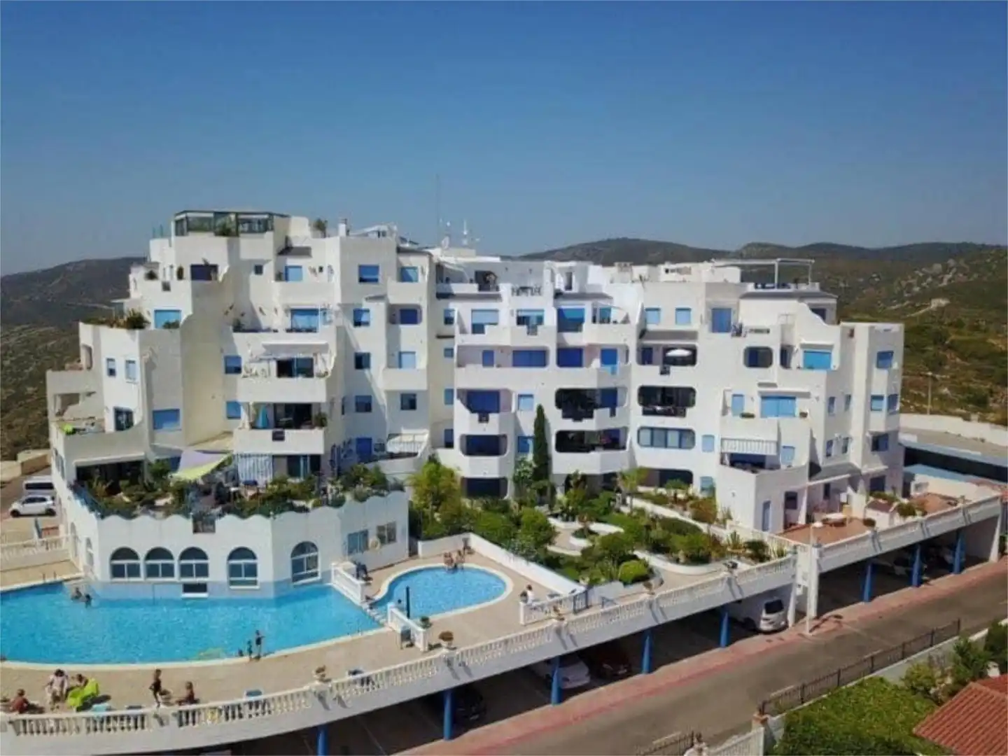 Pis en venda a Avinguda de Noruega, 18, Las Atalayas - Urmi - Cerro de Mar Vista exterior de Pis en venda en Peñíscola / Peníscola amb Aire condicionat, Terrassa i Piscina