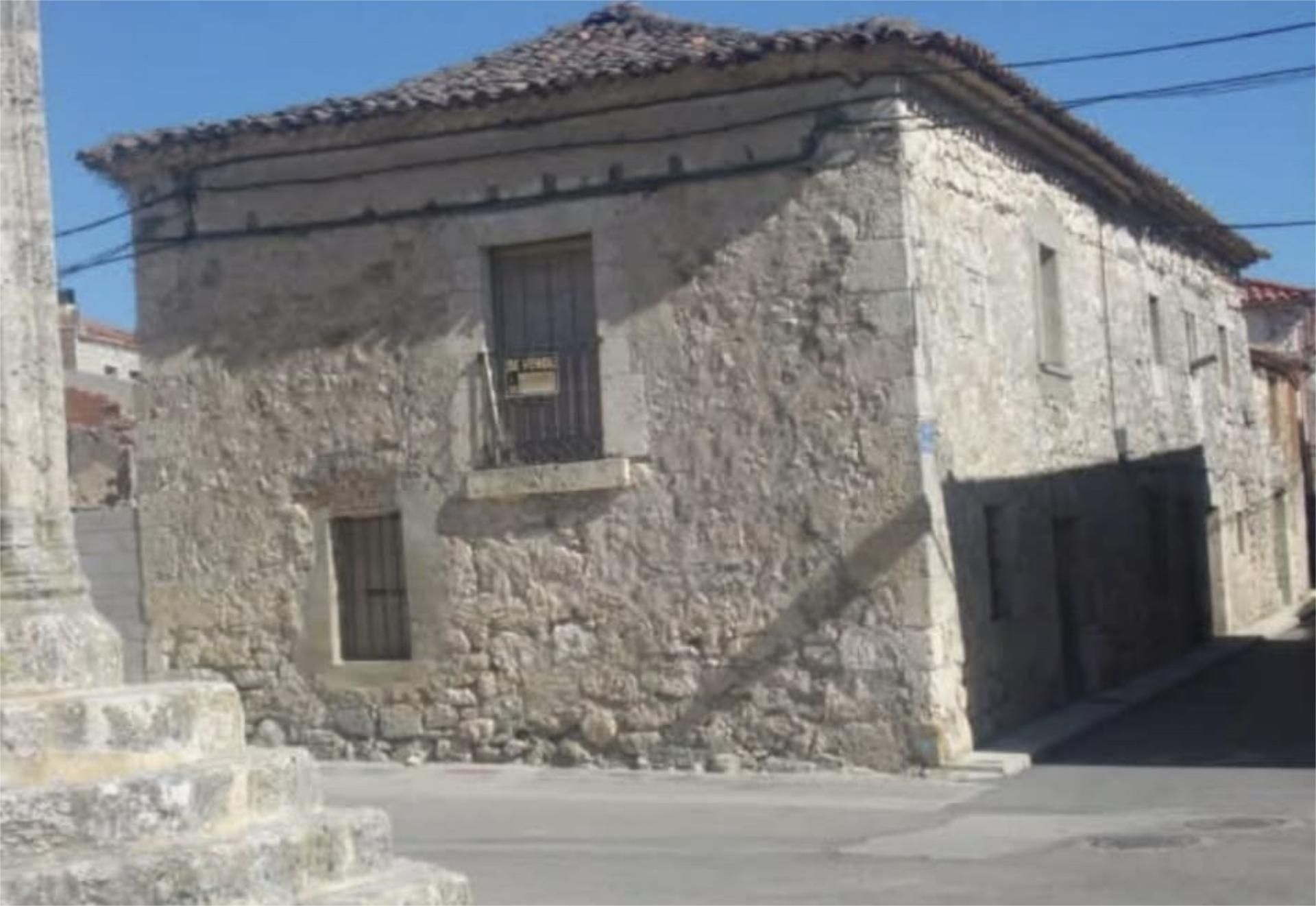 Exterior view of Single-family semi-detached for sale in Santibáñez de Esgueva