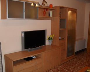 Living room of Flat for sale in Utiel  with Heating, Private garden and Storage room