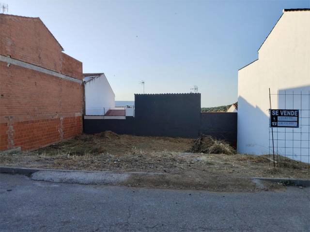Terreno en Venta en Avenida Extremadura, 32 en Segura de León