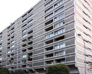 Exterior view of Flat for sale in  Madrid Capital  with Heating, Terrace and Community parking